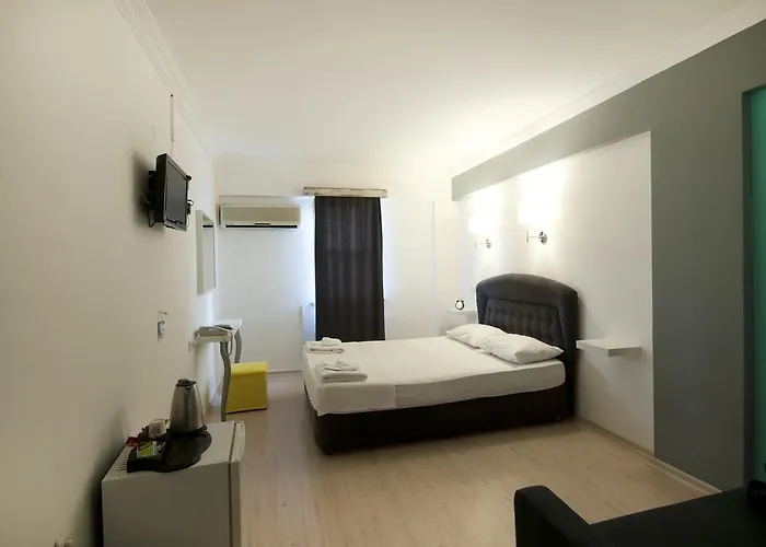 Camera standard con letto king size